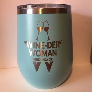 Insulated stemless wine tumbler.